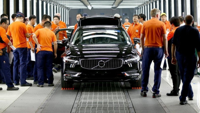 Volvo, fren sistemindeki sorun nedeniyle binlerce otomobilini geri çağırdı