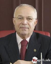 Adem Çelik