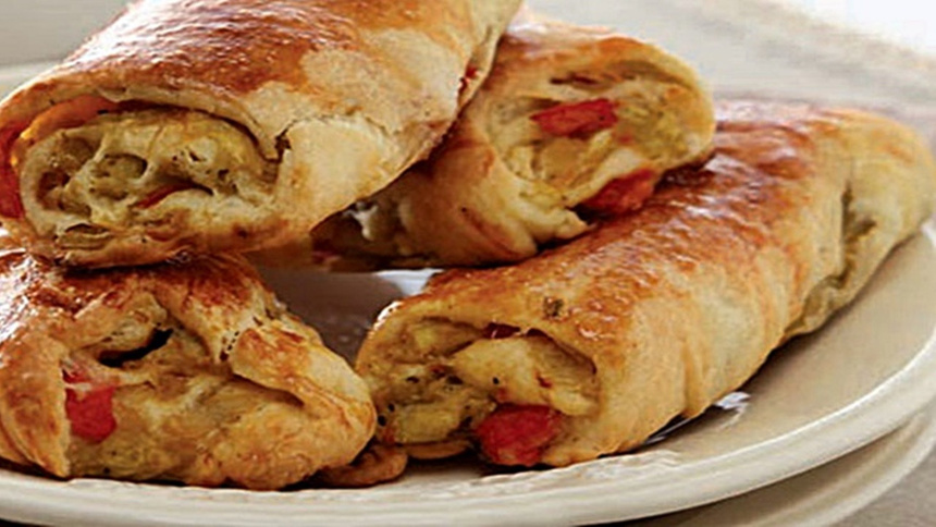 Börek Hiç Bu Kadar Lezzetli Olmamıştı, Patlıcanlı Börek Tarifini Deneyin! Lezzeti Baş Döndürecek