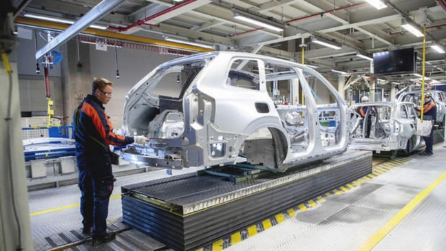 Volvo maliyetleri azaltma planı kapsamında bin 300 kişiyi işten çıkaracağını duyurdu