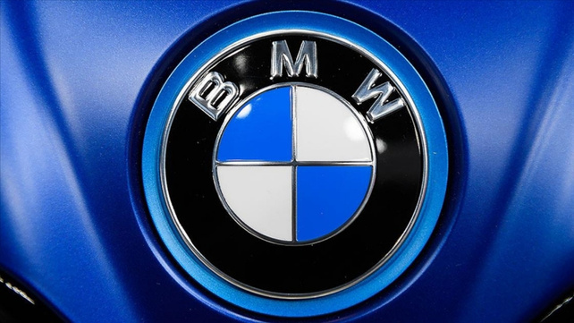 BMW ’nin CEO ’sundan önemli uyarı! Otomobil sadece zenginler için mi üretilecek?