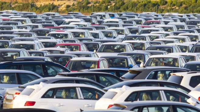 İkinci el otomobil piyasasında dengeler değişiyor! 10 yaş üstü otomobillere talep arttı