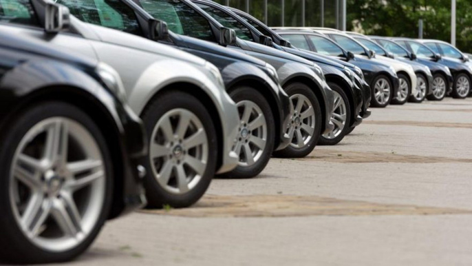 İkinci el otomobil satışları durma noktasına geldi! Galericiler şikayetçi “Artık fiyat soran bile yok”