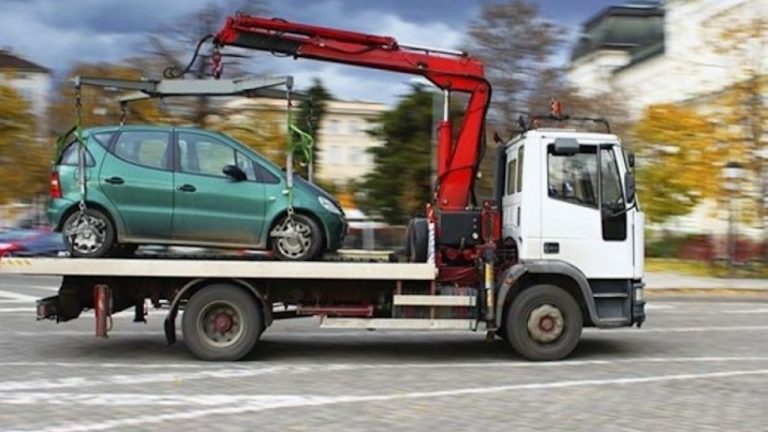 İstanbul'da yediemin otopark ve araç çekme ücretlerine zam: Araç çekme 175 TL, otopark 23 TL oldu!