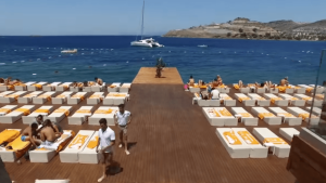 Bodrum Zayo Beach nerede? Giriş ücreti nedir? Yaş sınırı var mı? Fiyatlar nasıl?